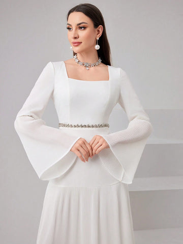 Women's Square Neck Solid Color Bell Sleeve Casual Long Sleeve Dress