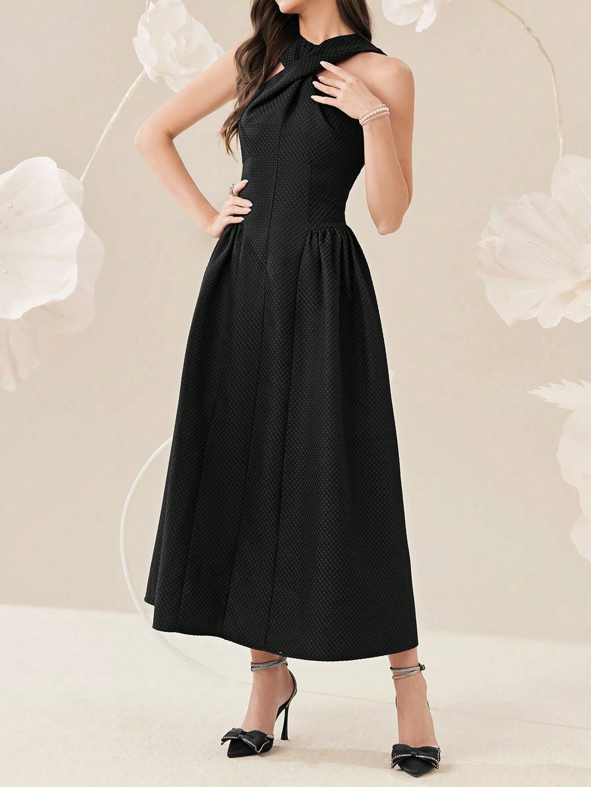 Women's Summer Solid Color Cross Twist Knee-Length Sleeveless Elegant Dress