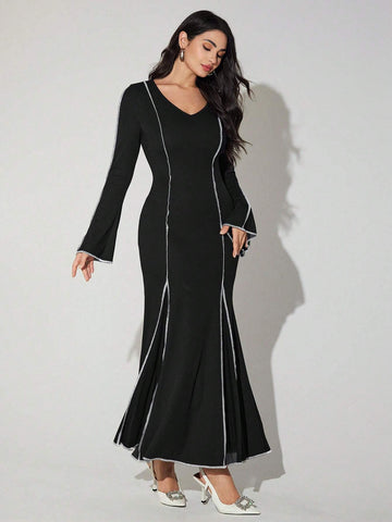 Women's V-Neck Color Block Trim Elegant Long Sleeve Dress