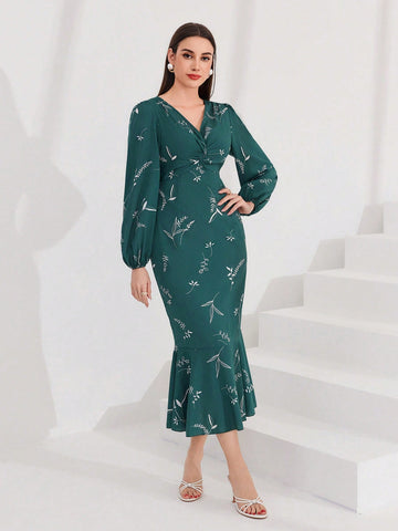 Women's V-Neck Lantern Sleeve Mermaid Hem Dress