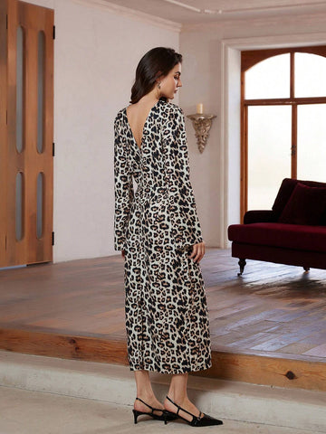 1pc Random Leopard Print Ruched Flare Sleeve Midi Dress