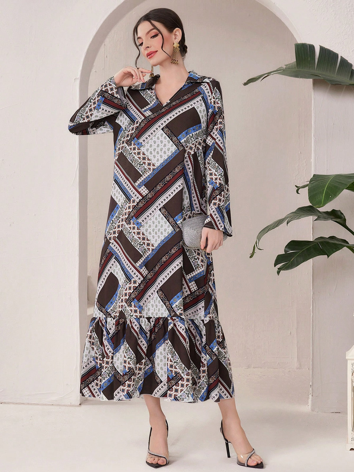 All-Over Floral Print Ruffle Hem Casual Dress