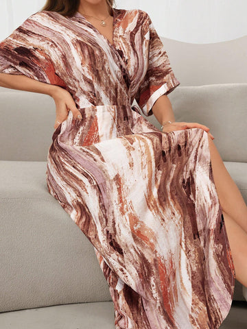 Allover Print Batwing Sleeve Split Thigh Dress