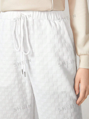 Mulvari Drawstring Waist Quilted Wide Leg Pants