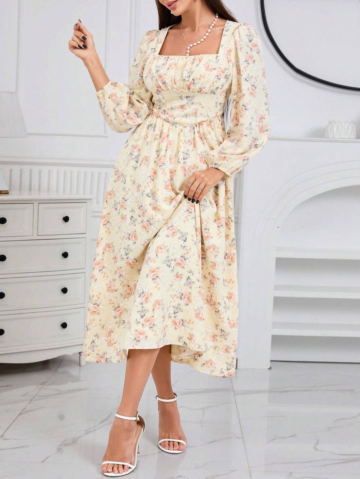 Ladies' Floral Print Square Neck Lantern Sleeve Dress