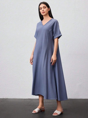 Ladies' Solid Color Batwing Sleeve Dress