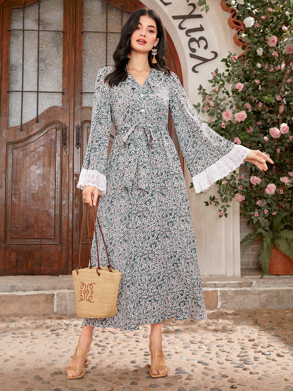 Women'S Floral Print Bell Sleeve Dress