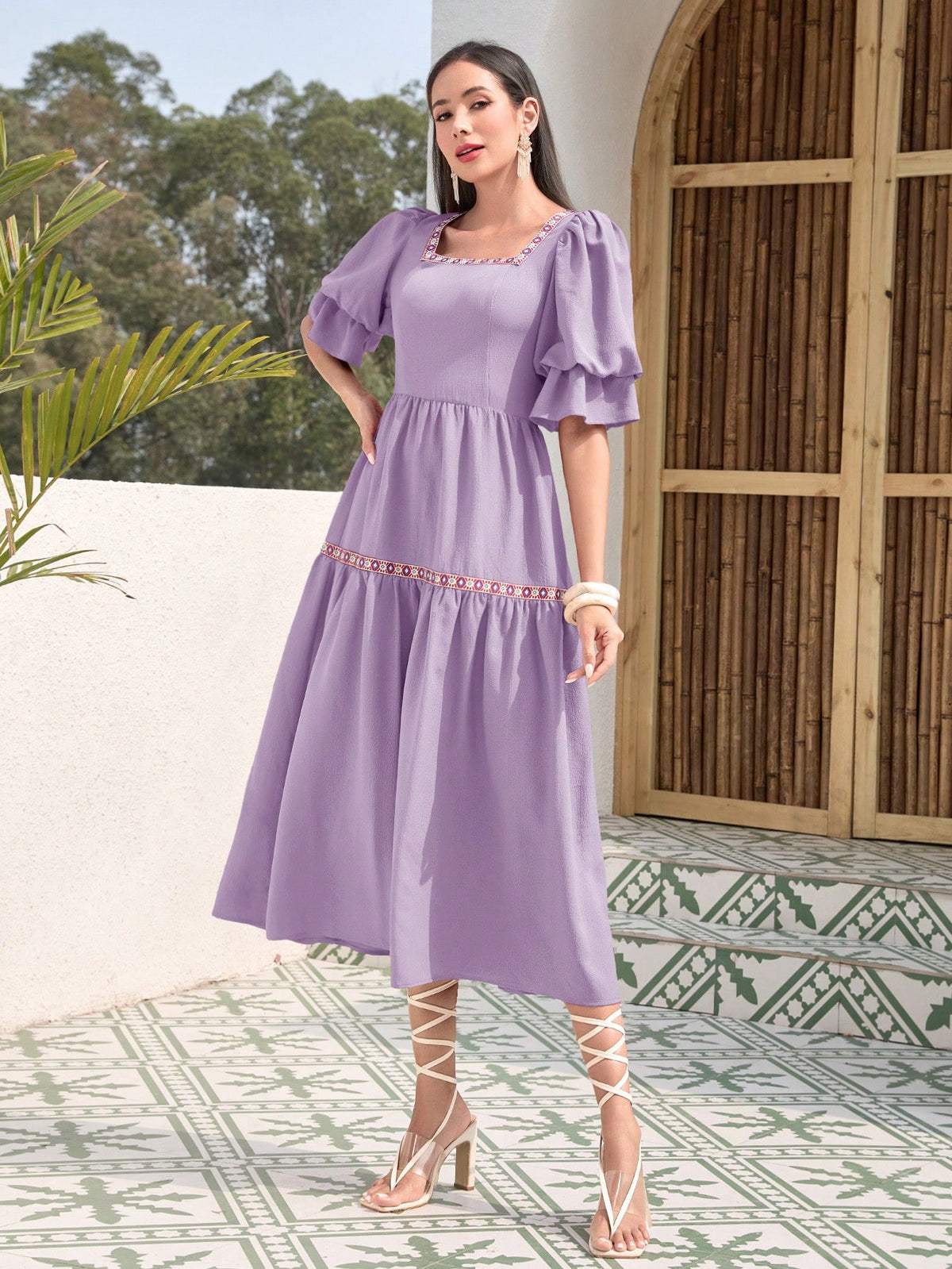 Women's Bubble Sleeve Dress With Ruffle Hem
