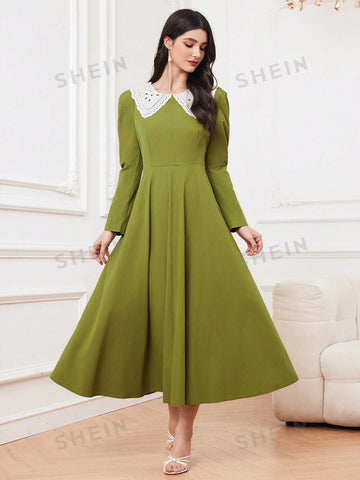 Women's Color Block Collar, Puff Sleeves, And Gathered Waist Dress