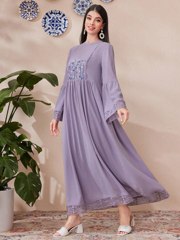 Women's Floral Embroidery Lace Patchwork Waist-Cinching Dress