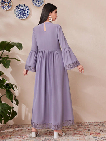 Women's Floral Embroidery Lace Patchwork Waist-Cinching Dress