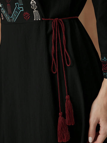 Women's Floral Printed Notched V-Neck Dress With Waist Panel And Tassel Hem