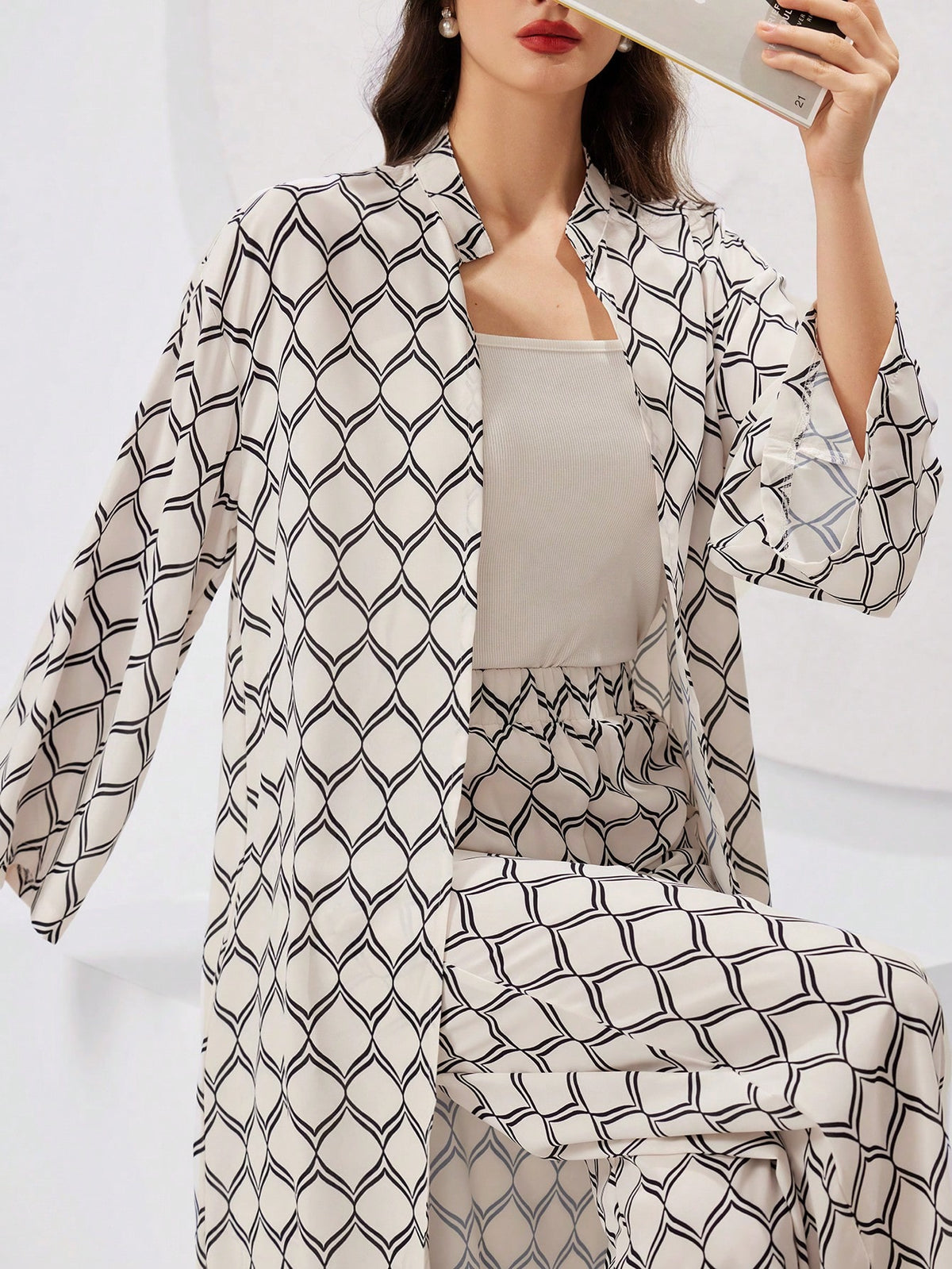 Women's Geometric Pattern Loose Fit Casual Two-Piece Set