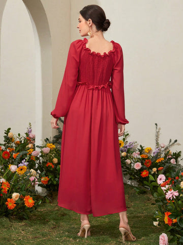 Women's Lantern Sleeve Dress With Plunging Neckline And Ruffle Trims
