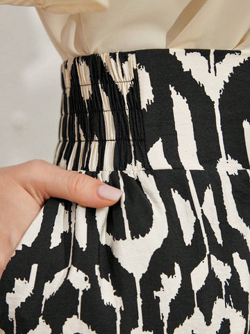 Mulvari Women's Retro-Style Printed Simple Daily Long Pants