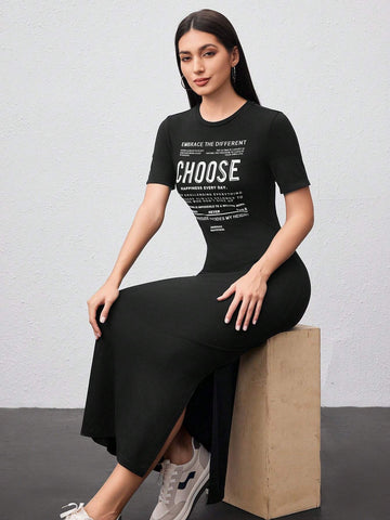 Women's Short Sleeve Slogan Print Dress With Split Hem