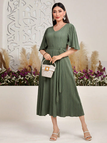 Women's Solid Color V-Neck Ruffle Sleeve Dress