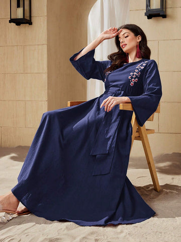 Women's Spring/Summer Elegant Long Floral Print Dress With Round Neckline And Flared Sleeves