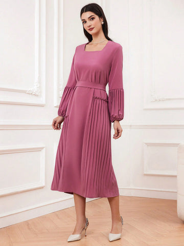 Women's Square Neckline Pleated Lantern Sleeve Dress