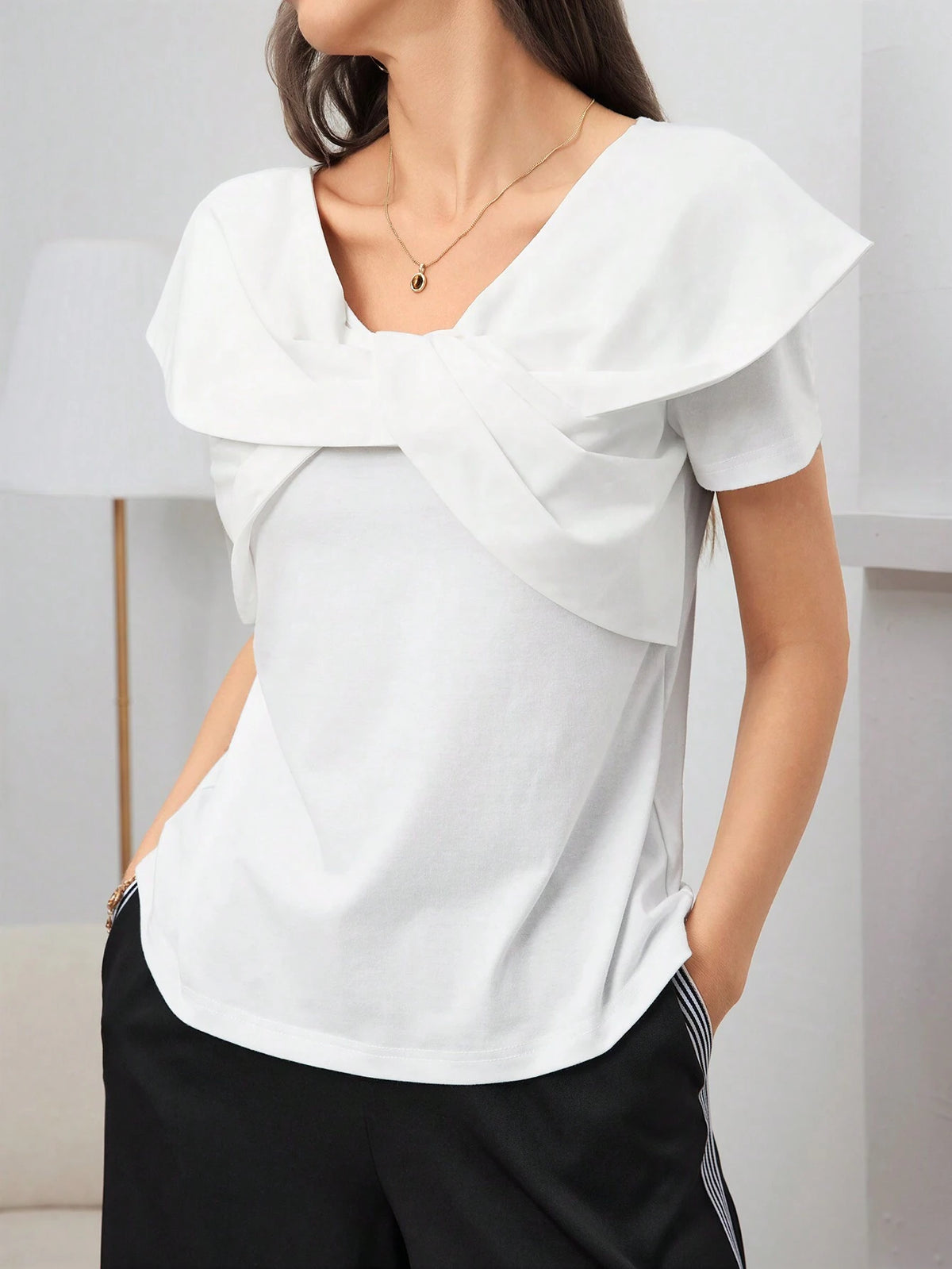 Mulvari Women's Summer Solid Color Twist Knot Short Sleeve T-Shirt