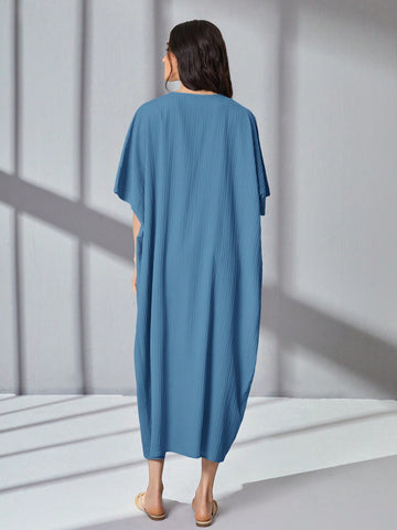 Women's V-Neck Batwing Sleeve Dress