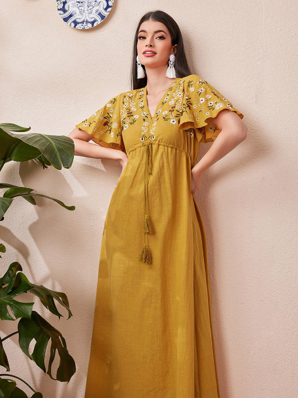 Women's V-Neck Flare Sleeve Floral Embroidery Dress