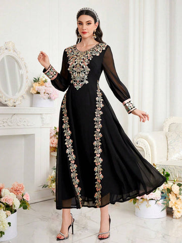 Women's Embroidered Floral Patchwork V-Neck Long Sleeve Dress