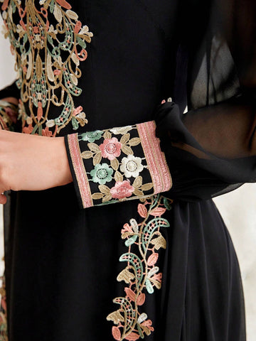 Women's Embroidered Floral Patchwork V-Neck Long Sleeve Dress