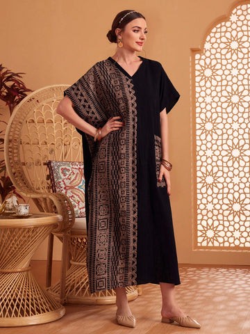 Women's Geometric Pattern V-neck Batwing Sleeve Dress