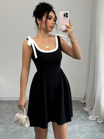 Black Sexy Spaghetti Strap Tie-Cinched Waist Flared A-Line Short Dress With Low Cut Neckline