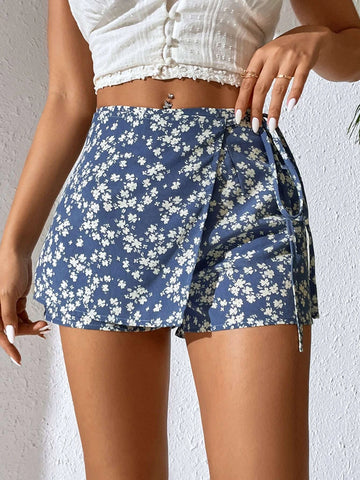PETITE Ditsy Floral Wrap Knot Side Skort