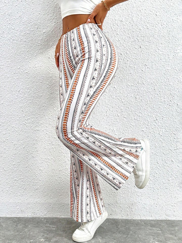PETITE Geometric Printed Bell Bottoms