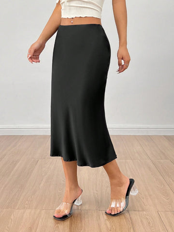 PETITE High Waist Solid Fishtail Black Skirt