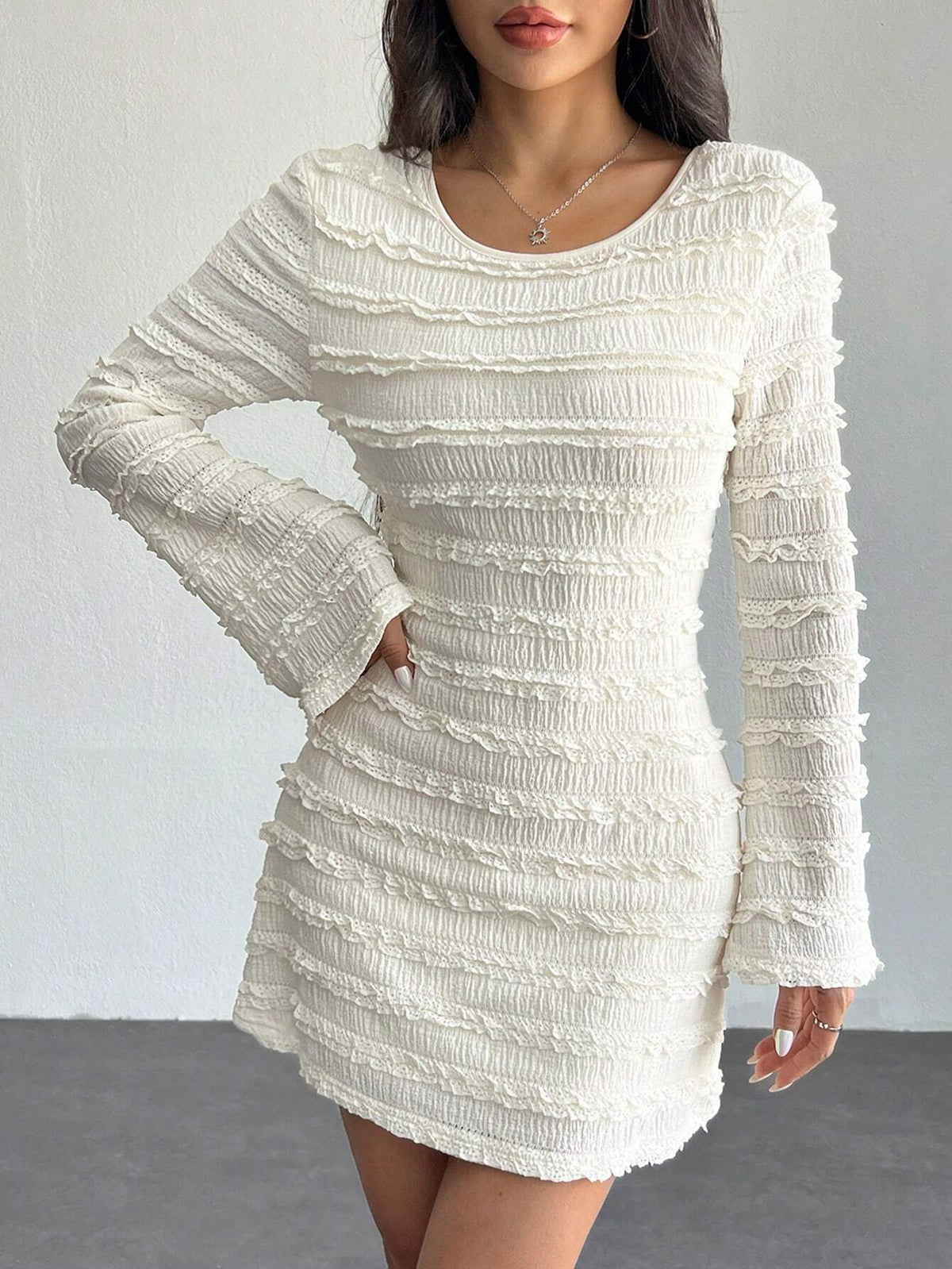 New Round Neck Sexy Jacquard Knit Elastic Fabric Bell Sleeve Backless Short Dress