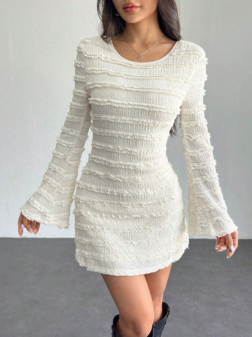 New Round Neck Sexy Jacquard Knit Elastic Fabric Bell Sleeve Backless Short Dress