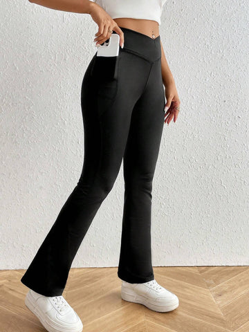 PETITE Solid Phone Pocket Flare Leg Pants