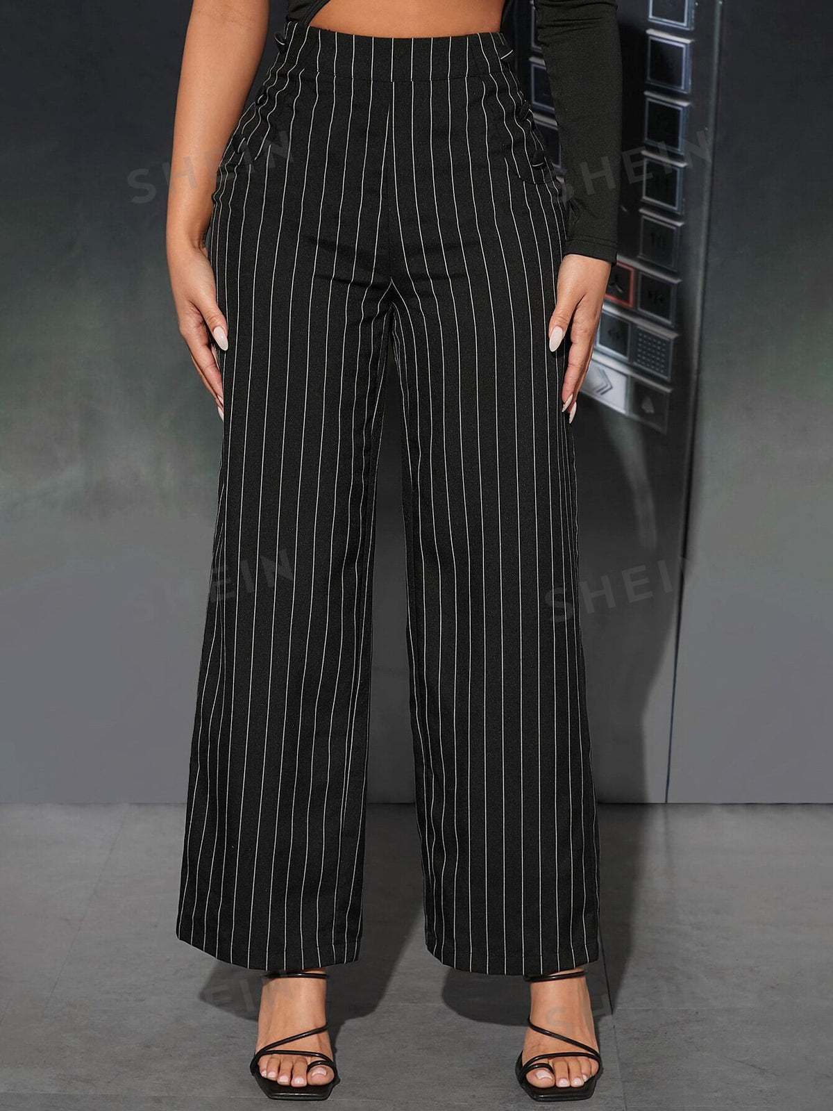 PETITE Striped Print Straight Leg Pants