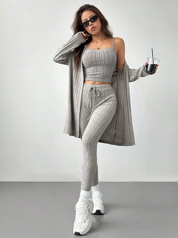 The Three Pieces Set Of Brushed Pit Striped Jacket + Vest + Trousers Is Suitable For Home And Autumn And Winter.