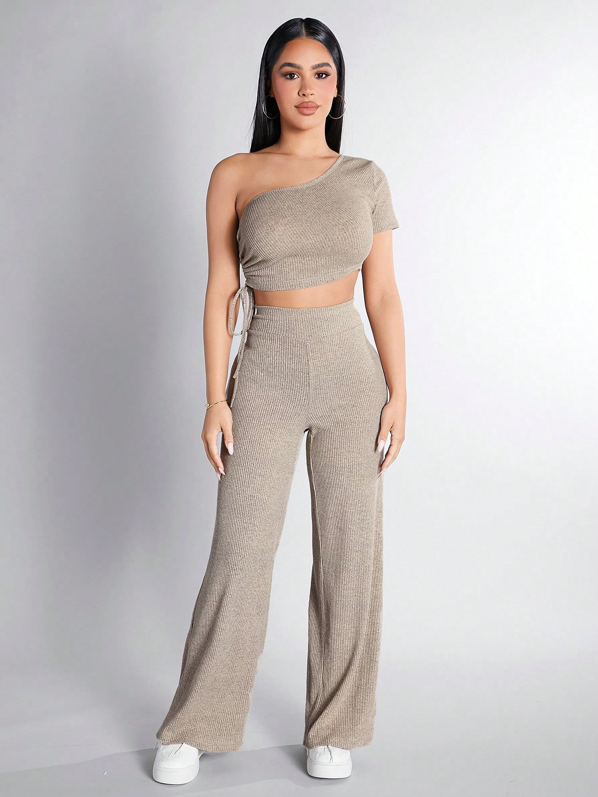 Women'S Fashionable Monochrome Cold Shoulder Crop Top And Long Pants Set