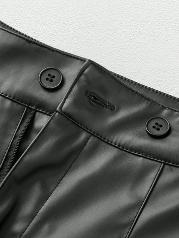 PETITE Women Plain Front Button Casual Shorts, Everyday Leisure Wear