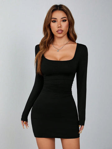 Women's Solid Color Knitted Stretch Fit Black Long Sleeve Dress