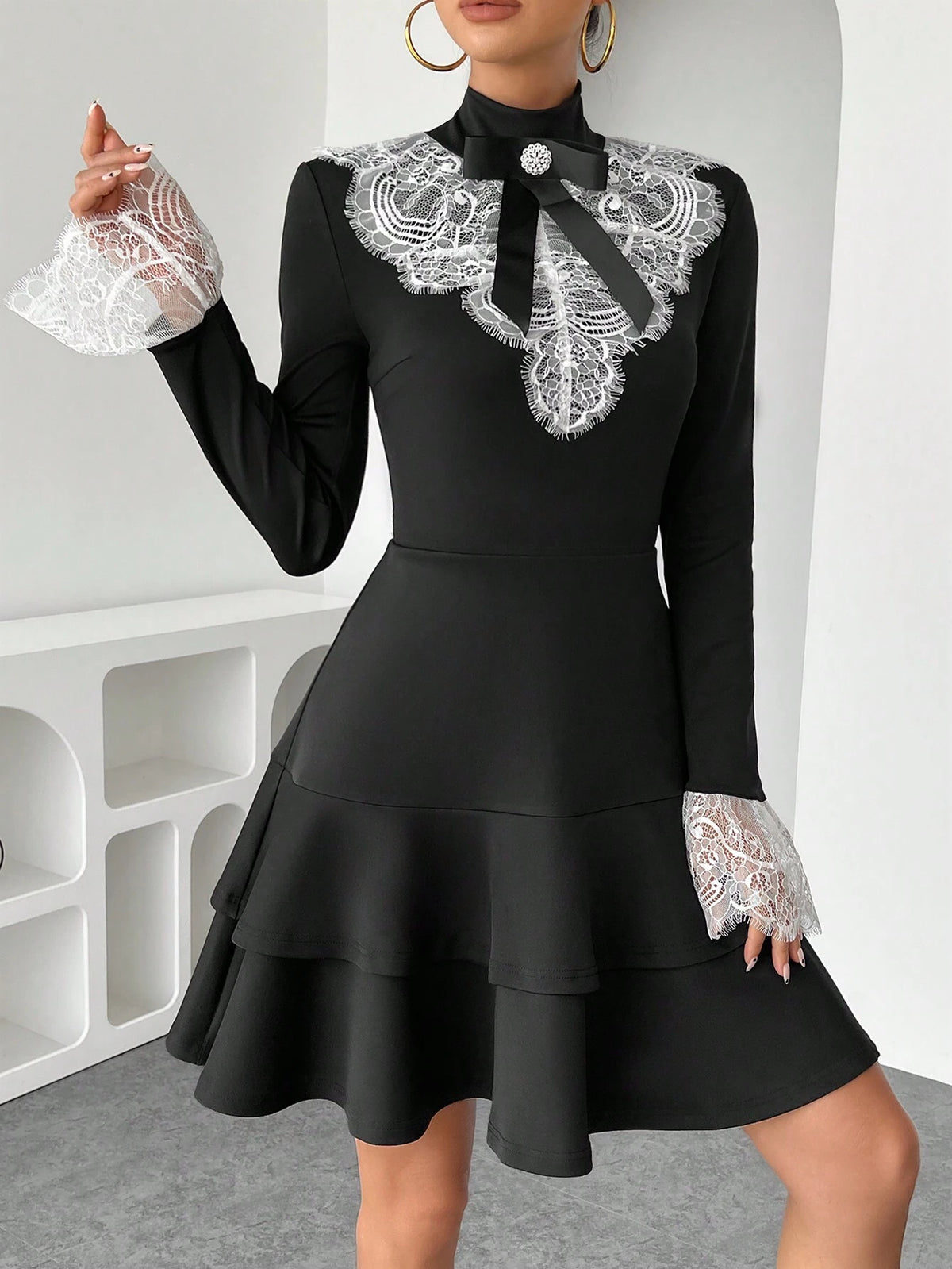 1pc Women's Lace Patchwork Long Sleeve Cinched Waist Ruffle Decor Bow Accent Elegant Dress,