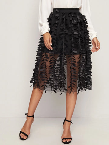 Privé Appliques Mesh Overlay Two Layer Skirt