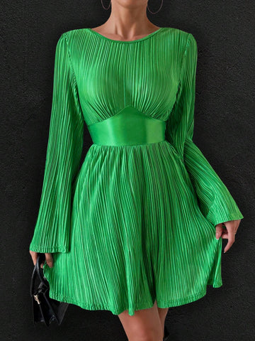 Autumn Fashion Pleated Flare Sleeve Crop Mini Dress