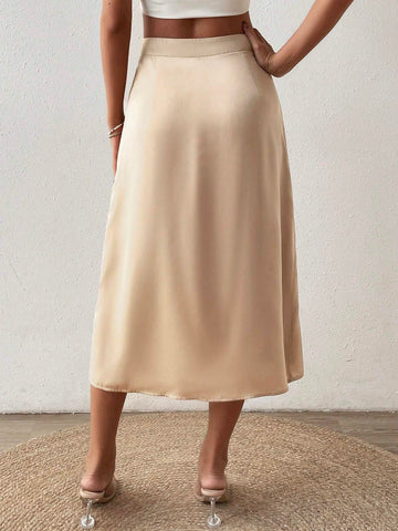 Privé Button Detail Split Thigh Skirt