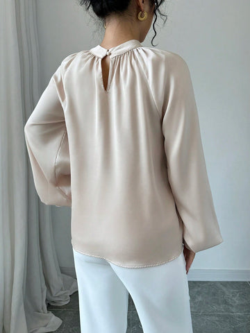 Privé Casual Elegant Stand Collar Raglan Sleeve Satin Blouse