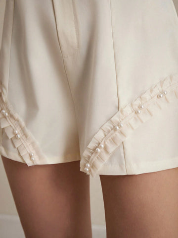 Privé Casual High-Waist Shorts With Sweet Pearl Embellishment