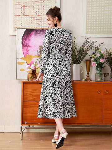 Casual Spring Split Floral Print Long Sleeve Dress With Random Small Flower Pattern