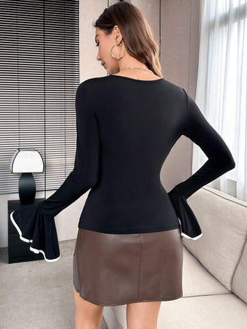 Contrast Binding Flare Sleeve Tee
