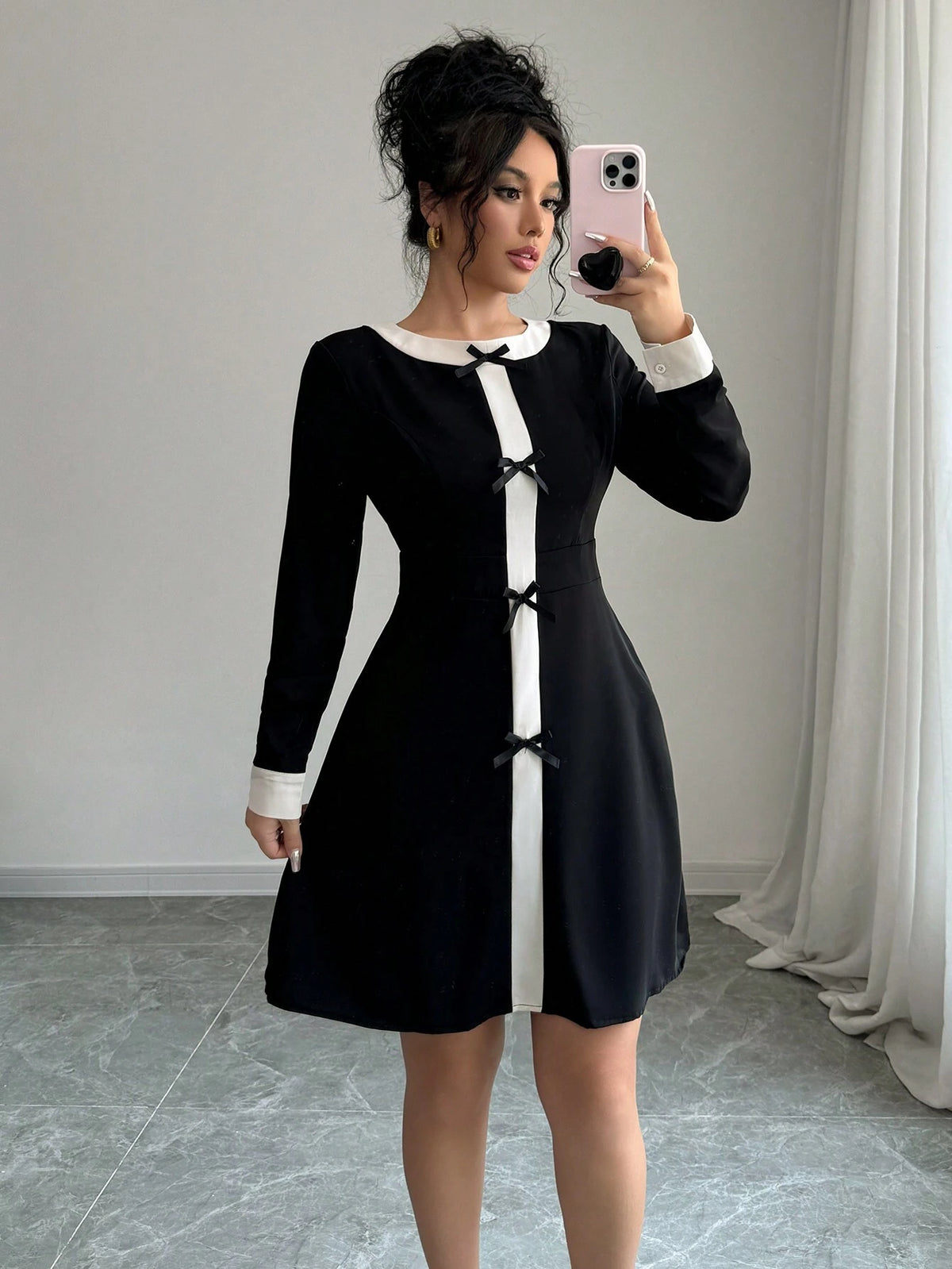 Contrast Color Bow Tie Long Sleeve Mini Dress